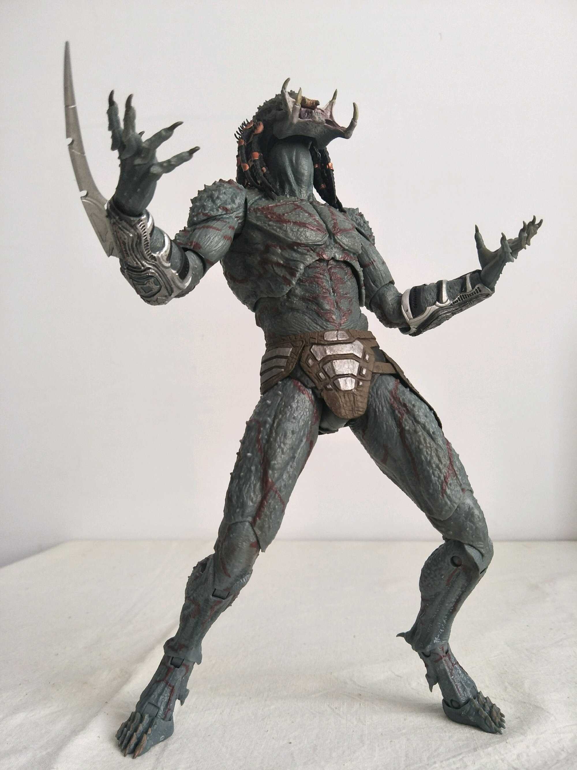 Neca assassin hot sale predator 2018