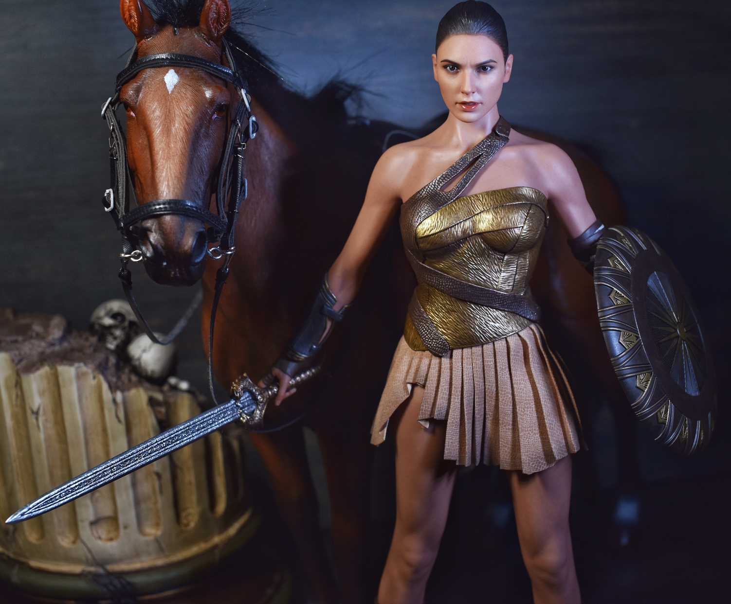 Wonder Woman Training Armor Version | Figround