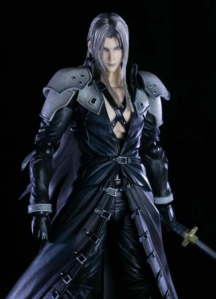 Posts tagged with sephiroth Figround.
