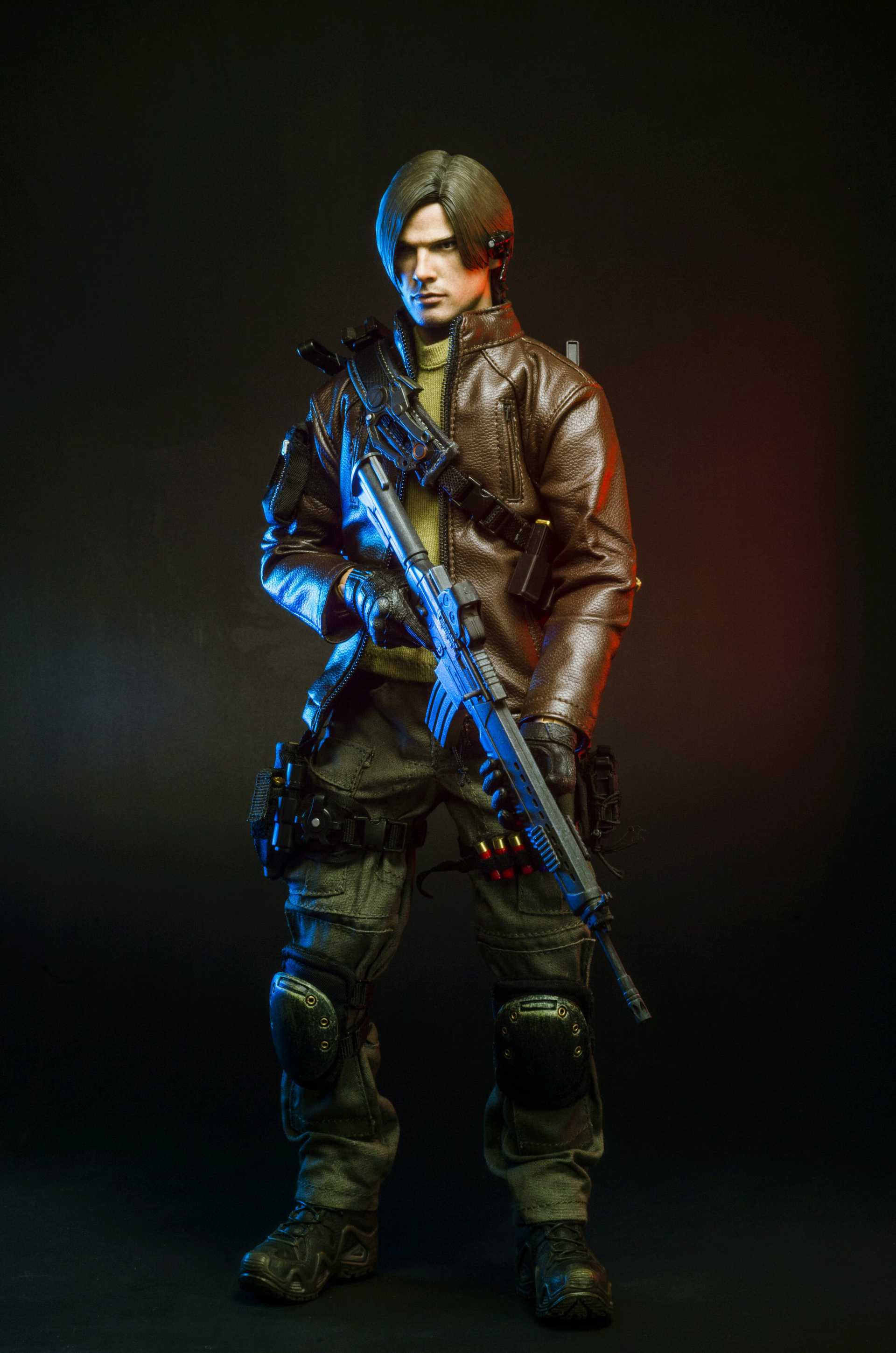 Resident Evil 6 - Ada Wong Hot Toys - Machinegun