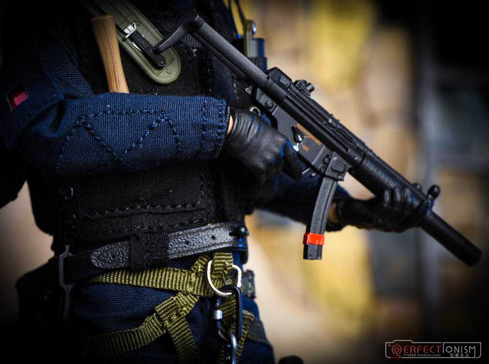 British Special Forces Pocket Elite Series SAS CRW 1/12
